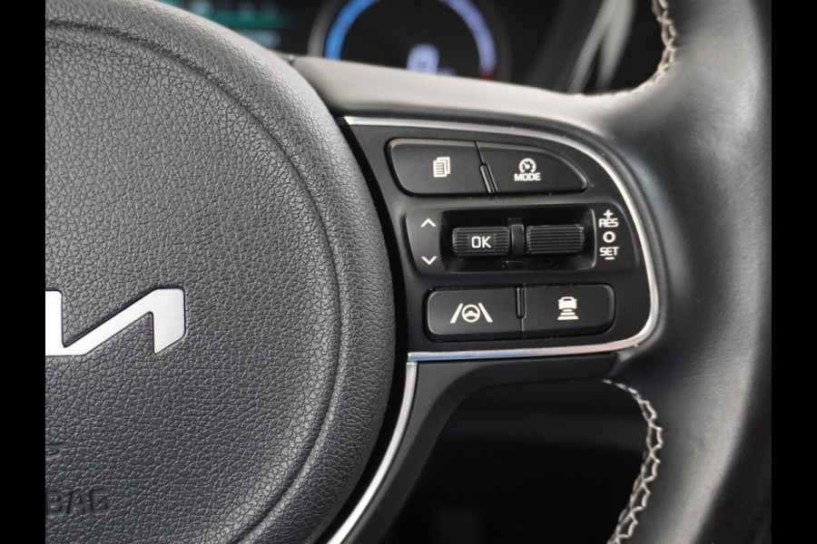 Kia e-Niro 64kWh Warmtepomp Camera 3-Fase Laden Pdc Apple Carplay Android Auto Adaptieve Cruise Control Navi DynamicLine Ecc Led Keyless Rijstrooksensor Bluetooth 100% Dealeronderhouden