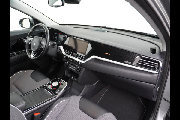 Kia e-Niro 64kWh Warmtepomp Camera 3-Fase Laden Pdc Apple Carplay Android Auto Adaptieve Cruise Control Navi DynamicLine Ecc Led Keyless Rijstrooksensor Bluetooth 100% Dealeronderhouden