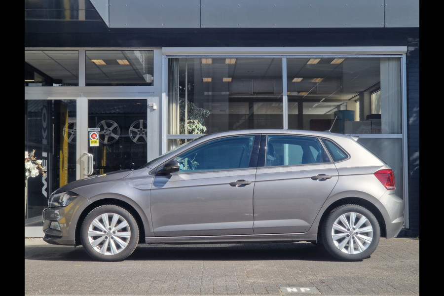 Volkswagen Polo 1.0 MPI Beats CLIMA | CRUISE | NAVI | BEATS AUDIO