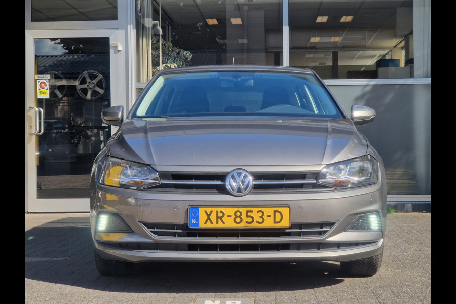Volkswagen Polo 1.0 MPI Beats CLIMA | CRUISE | NAVI | BEATS AUDIO