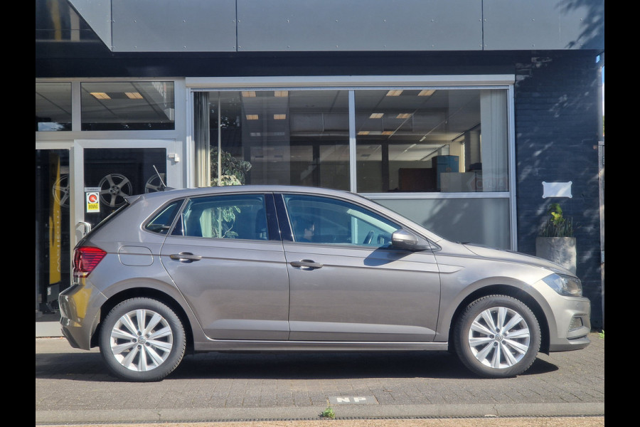 Volkswagen Polo 1.0 MPI Beats CLIMA | CRUISE | NAVI | BEATS AUDIO