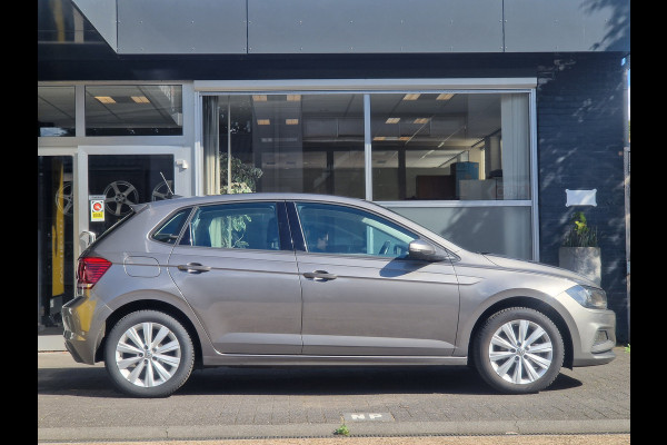 Volkswagen Polo 1.0 MPI Beats CLIMA | CRUISE | NAVI | BEATS AUDIO