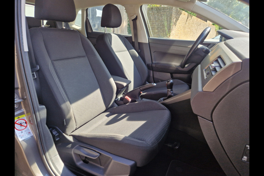 Volkswagen Polo 1.0 MPI Beats CLIMA | CRUISE | NAVI | BEATS AUDIO