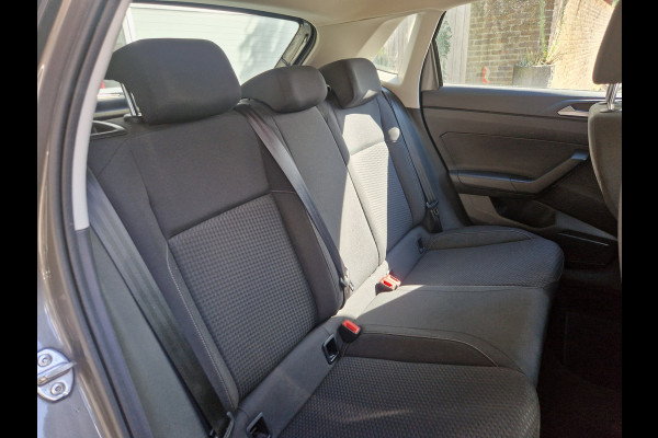 Volkswagen Polo 1.0 MPI Beats CLIMA | CRUISE | NAVI | BEATS AUDIO
