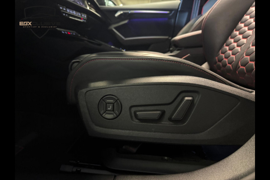 Audi RS3 Sportback 2.5 TFSI Quattro RS ZETELS | PANO | ACC | LANE | MASSAGE STOELEN