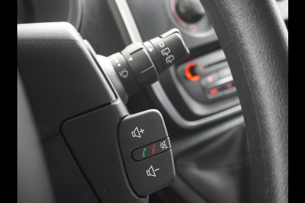 Renault Kangoo 1.5DCi 75 Airco Trekhaak Navi Cruise Control R-link Multimedia Pdc Energy Comfort Schuifdeur met raam Wandbetimmering Tussenwand 1e Eigenaar Euro 6