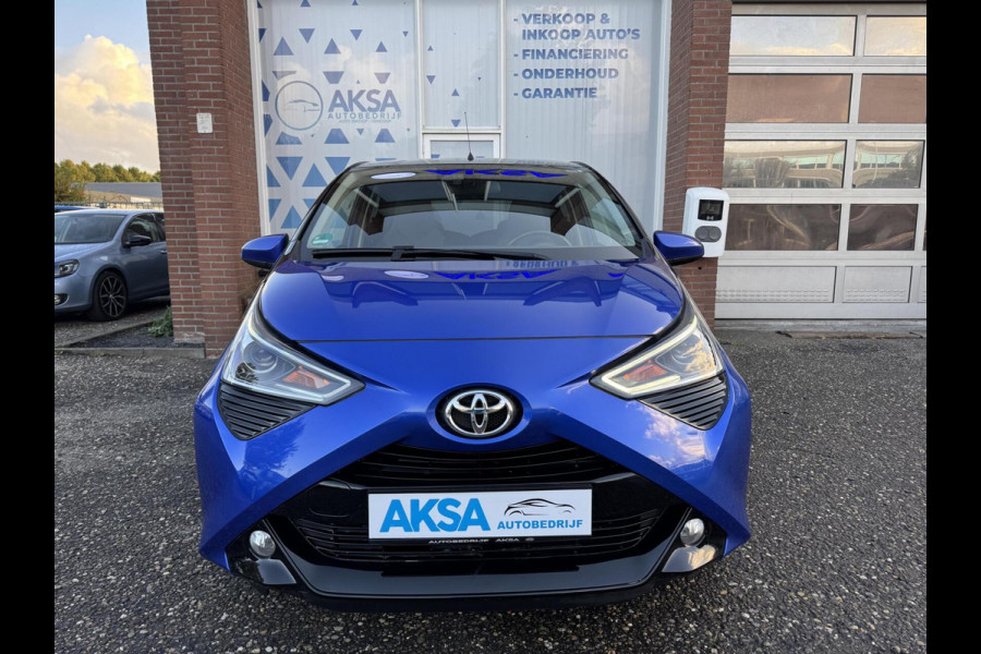 Toyota Aygo 1.0 VVT-i 72pk x-clusiv Automaat Keyless Camera Apple Carplay