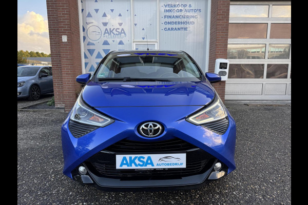 Toyota Aygo 1.0 VVT-i 72pk x-clusiv Automaat Keyless Camera Apple Carplay