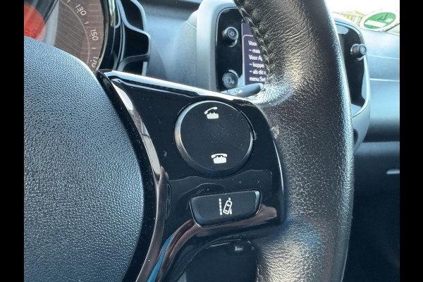 Toyota Aygo 1.0 VVT-i 72pk x-clusiv Automaat Keyless Camera Apple Carplay