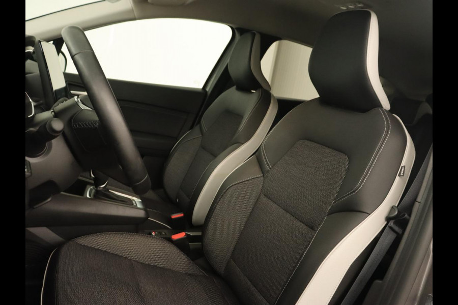 Renault Captur 1.6 E-Tech full hybrid 145 techno | Trekhaak | Automaat | Carplay | LED | Camera | Cruise control  Climate control | Navigatie | LMV 17 inch