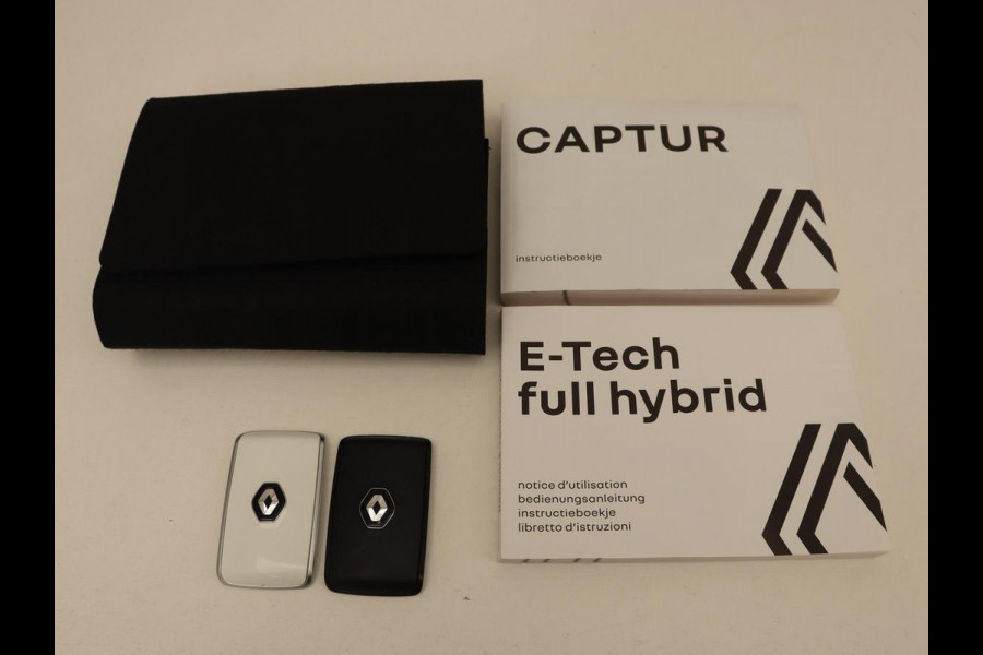 Renault Captur 1.6 E-Tech full hybrid 145 techno | Trekhaak | Automaat | Carplay | LED | Camera | Cruise control  Climate control | Navigatie | LMV 17 inch