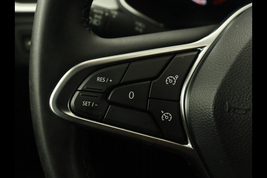 Renault Captur 1.6 E-Tech full hybrid 145 techno | Trekhaak | Automaat | Carplay | LED | Camera | Cruise control  Climate control | Navigatie | LMV 17 inch