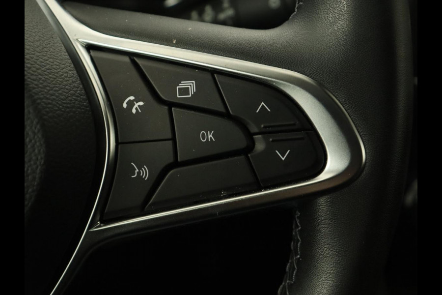 Renault Captur 1.6 E-Tech full hybrid 145 techno | Trekhaak | Automaat | Carplay | LED | Camera | Cruise control  Climate control | Navigatie | LMV 17 inch