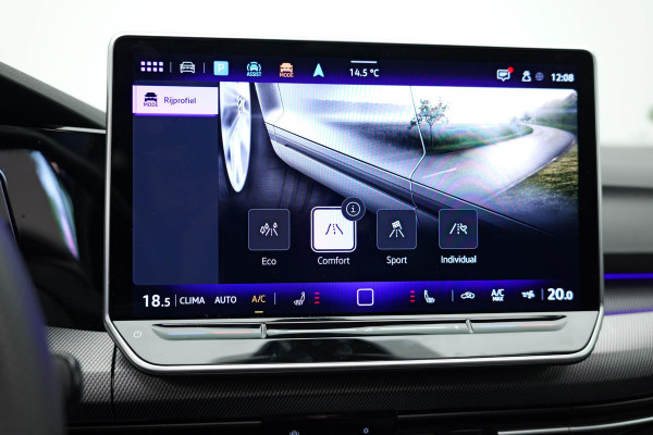 Volkswagen Golf 1.5 eTSI R-Line Edition |Pano|HUD|360 Camera|VOLL|