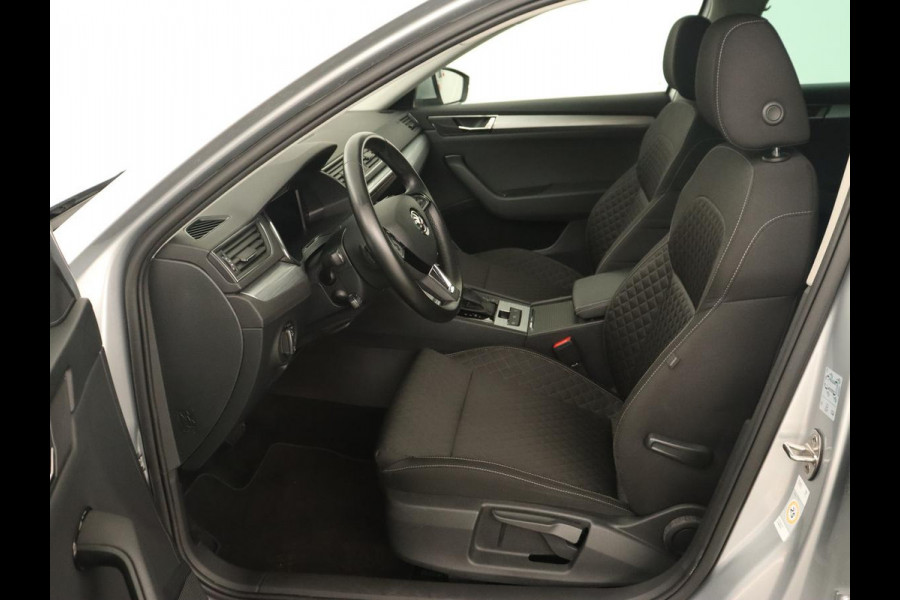 Škoda Superb Combi 1.4 TSI iV Business Edition | Automaat | Climate control | Adaptive control | LED | Stoelverwarming | Camera | Navigatie | Carplay | PHEV