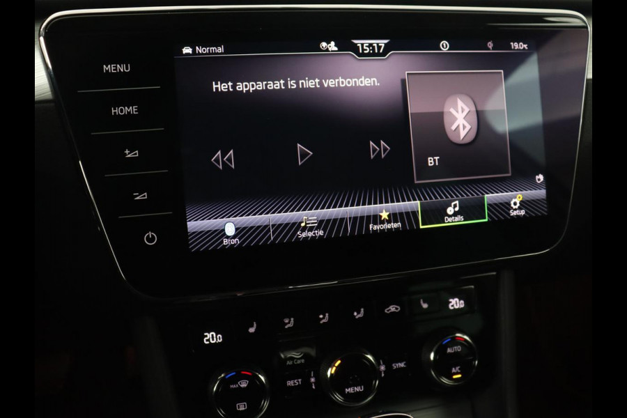 Škoda Superb Combi 1.4 TSI iV Business Edition | Automaat | Climate control | Adaptive control | LED | Stoelverwarming | Camera | Navigatie | Carplay | PHEV