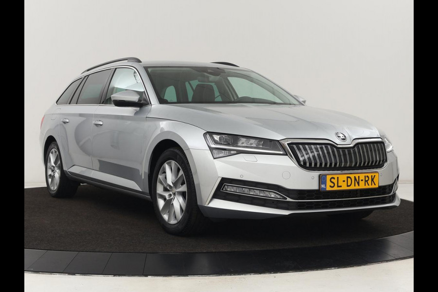 Škoda Superb Combi 1.4 TSI iV Business Edition | Automaat | Climate control | Adaptive control | LED | Stoelverwarming | Camera | Navigatie | Carplay | PHEV