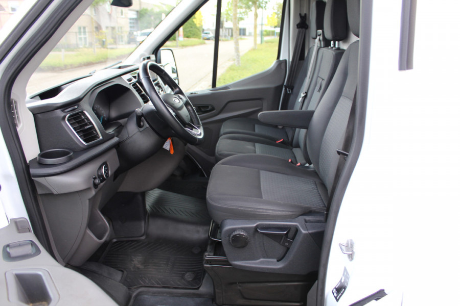 Ford Transit 350 2.0 TDCI 125KW Euro6 Automaat L3H2 Trend RWD ✓ 3-zits ✓ navigatie / camera ✓ airco