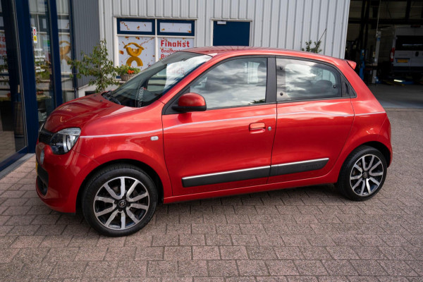 Renault Twingo 0.9 TCe Intens|Prijs rijklaar incl. 12 mnd garantie|NAV Airco Bluetooth LMV Stoelverwarming