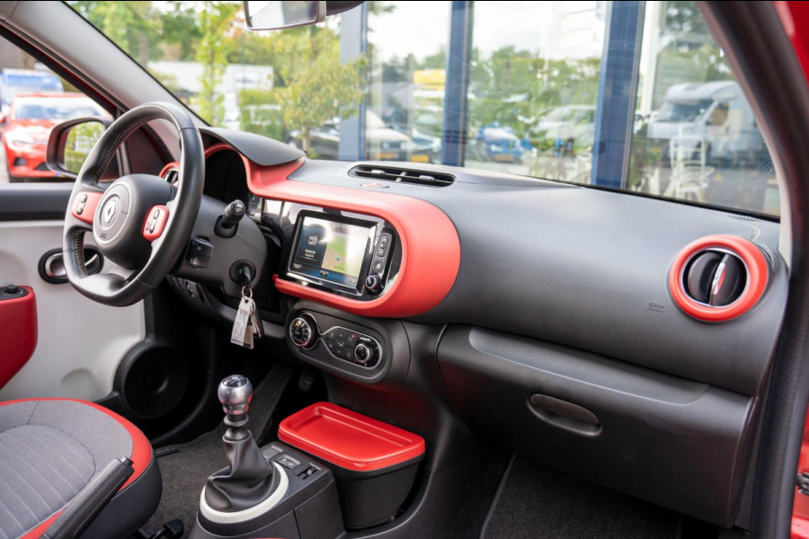 Renault Twingo 0.9 TCe Intens|Prijs rijklaar incl. 12 mnd garantie|NAV Airco Bluetooth LMV Stoelverwarming