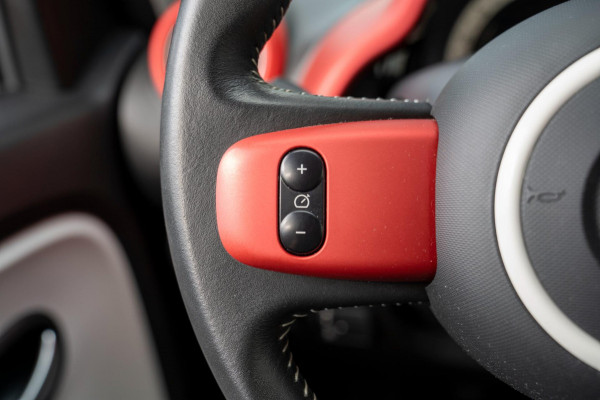 Renault Twingo 0.9 TCe Intens|Prijs rijklaar incl. 12 mnd garantie|NAV Airco Bluetooth LMV Stoelverwarming