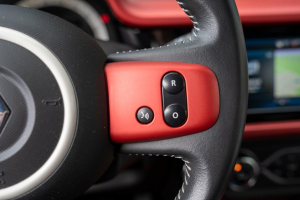 Renault Twingo 0.9 TCe Intens|Prijs rijklaar incl. 12 mnd garantie|NAV Airco Bluetooth LMV Stoelverwarming