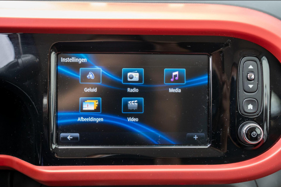 Renault Twingo 0.9 TCe Intens|Prijs rijklaar incl. 12 mnd garantie|NAV Airco Bluetooth LMV Stoelverwarming