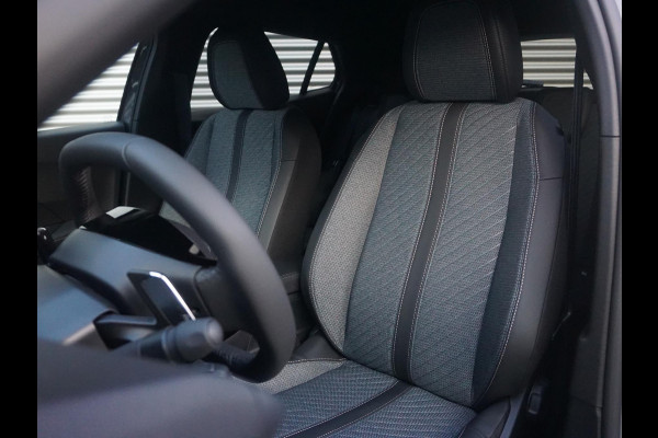 Peugeot 2008 1.2 Hybrid 145 Allure