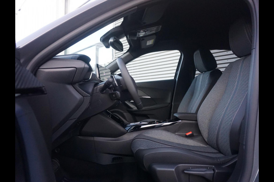 Peugeot 2008 1.2 Hybrid 145 Allure