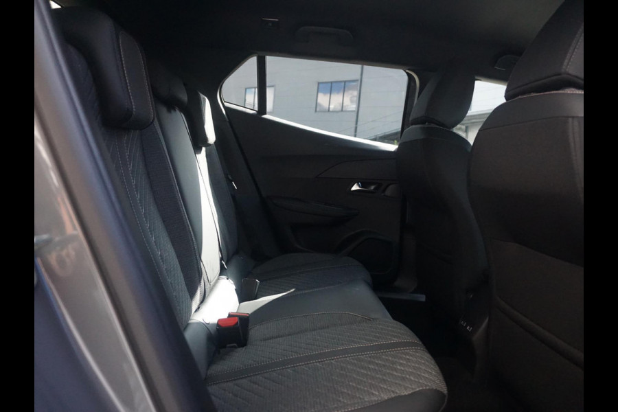 Peugeot 2008 1.2 Hybrid 145 Allure