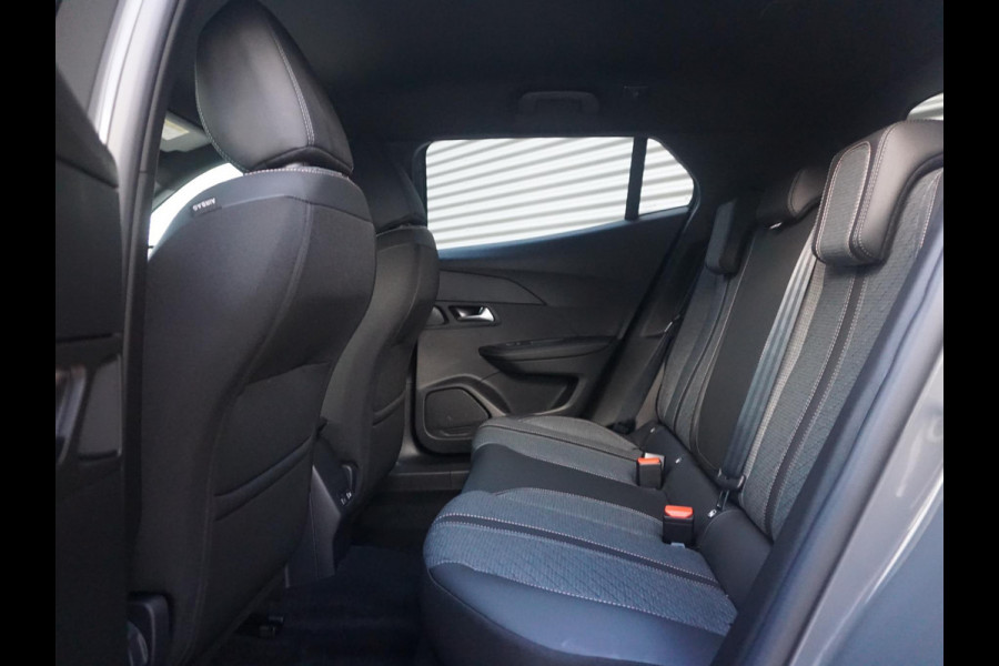 Peugeot 2008 1.2 Hybrid 145 Allure