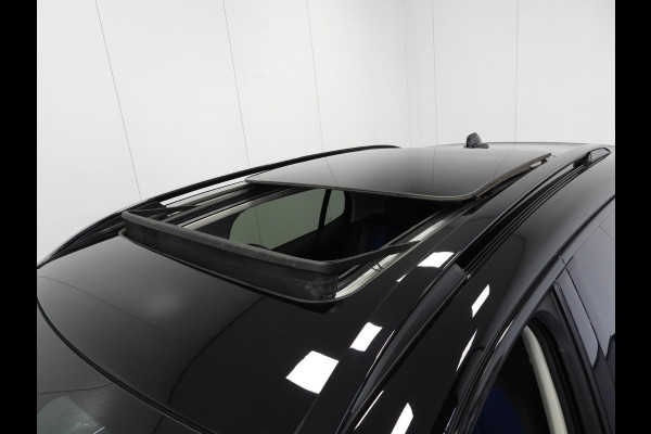 Lynk & Co 01 1.5 PHEV BlackLine NAVI/360CAM/SCHUIFDAK/LED/20"LMV!
