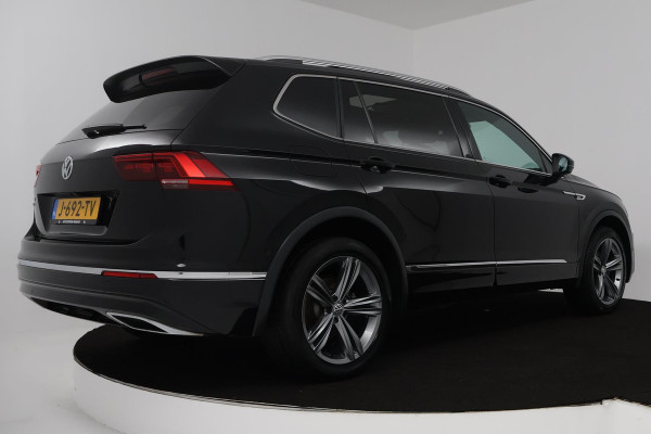 Volkswagen Tiguan Allspace 1.5 TSI Highline Business R 7p (PANORAMADAK, TREKHAAK ELEKTRISCH,, DIGITALE COCKPIT, CAMERA, AUTOMAAT)