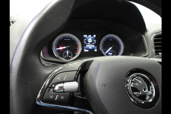 Škoda Karoq 1.0 TSI Business Edition NAVI/CLIMA/TREKH./PDC/16"LMV!
