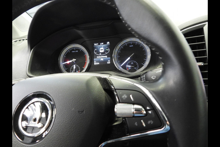 Škoda Karoq 1.0 TSI Business Edition NAVI/CLIMA/TREKH./PDC/16"LMV!