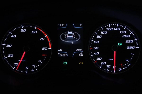 Seat Ateca 1.4 EcoTSI Xcellence 4DRIVE / PANODAK / KEYLESS / 360 / CARPLAY