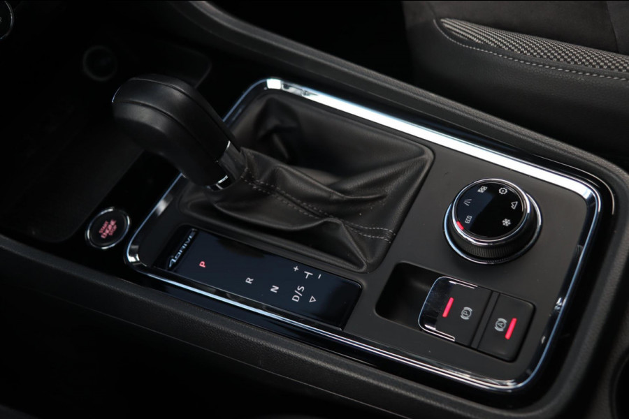 Seat Ateca 1.4 EcoTSI Xcellence 4DRIVE / PANODAK / KEYLESS / 360 / CARPLAY