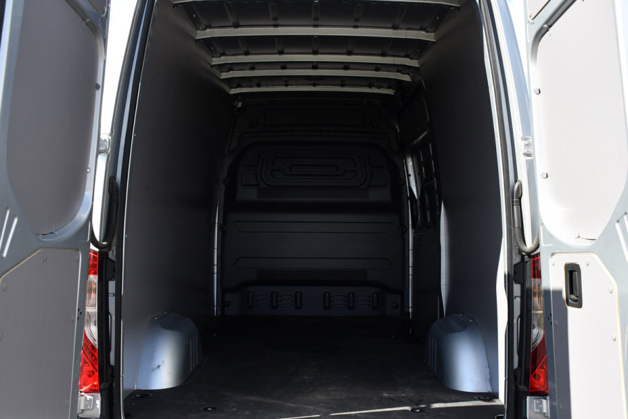 Mercedes-Benz Sprinter 317 1.9 CDI L2H2 RWD PB Edition Camera, Trekhaak, Cruise, Carplay, LED, 170PK, Automaat, Multimedia, Stoelverwarming, UNIEK!