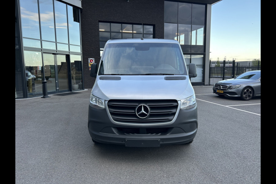 Mercedes-Benz Sprinter 316 CDI L2 H1 Automaat / L+R Schuifdeur / Trekhaak / MBUX / Camera / Carplay navigatie / 270 Graden achterdeuren