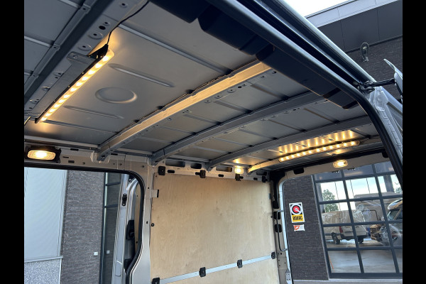Mercedes-Benz Sprinter 316 CDI L2 H1 Automaat / L+R Schuifdeur / Trekhaak / MBUX / Camera / Carplay navigatie / 270 Graden achterdeuren