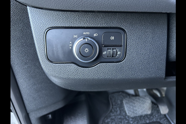 Mercedes-Benz Sprinter 316 CDI L2 H1 Automaat / L+R Schuifdeur / Trekhaak / MBUX / Camera / Carplay navigatie / 270 Graden achterdeuren