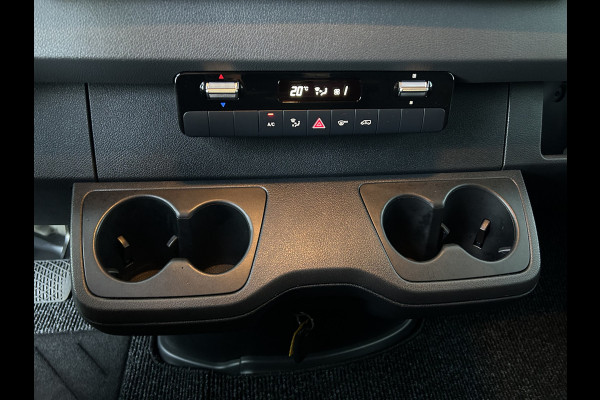 Mercedes-Benz Sprinter 316 CDI L2 H1 Automaat / L+R Schuifdeur / Trekhaak / MBUX / Camera / Carplay navigatie / 270 Graden achterdeuren