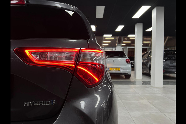 Toyota Yaris 1.5 Hybrid Dynamic | Carplay | Camera | Cruise|