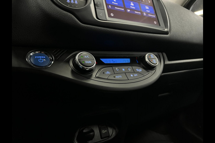 Toyota Yaris 1.5 Hybrid Dynamic | Carplay | Camera | Cruise|