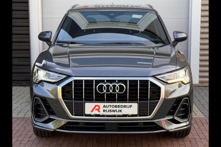 Audi Q3 35 TFSI 3xS-Line Matrix/Keyless/Camera
