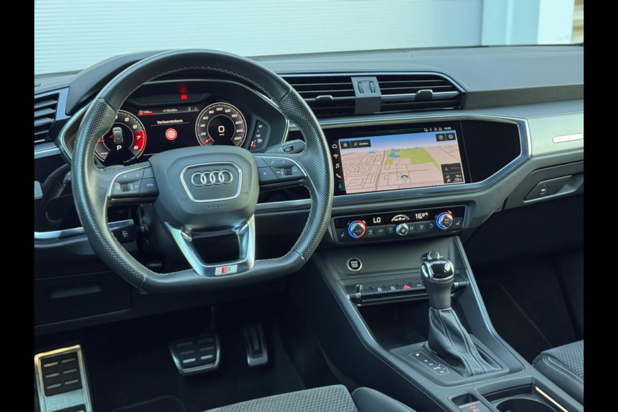 Audi Q3 35 TFSI 3xS-Line Matrix/Keyless/Camera