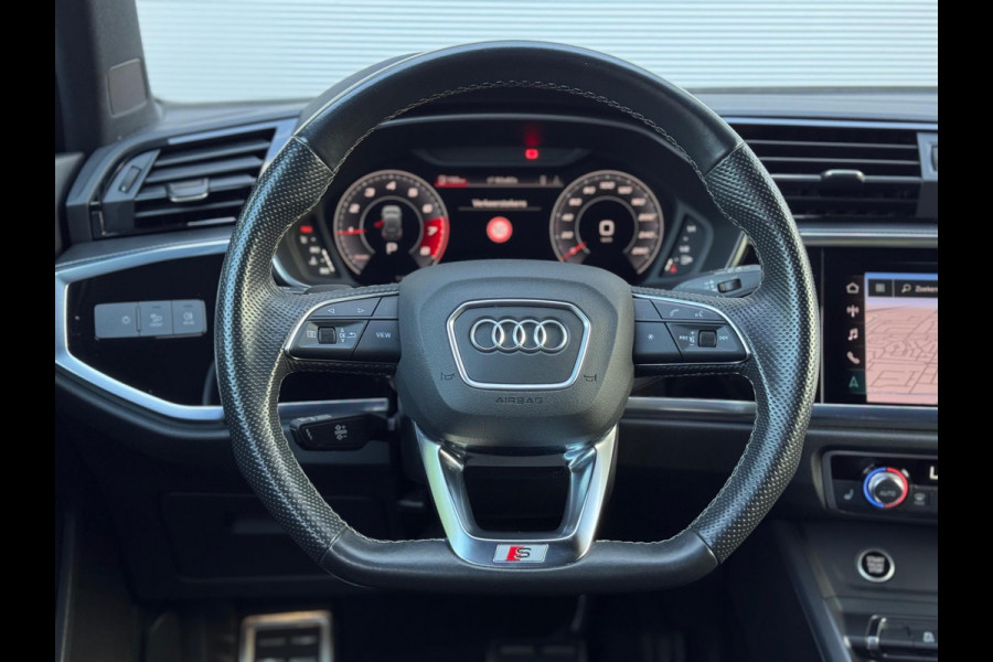 Audi Q3 35 TFSI 3xS-Line Matrix/Keyless/Camera