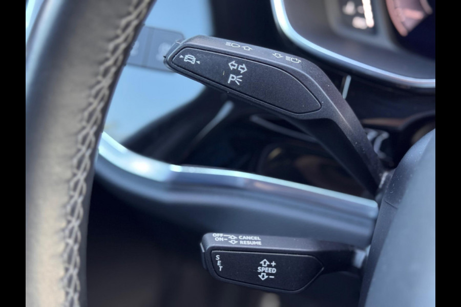 Audi Q3 35 TFSI 3xS-Line Matrix/Keyless/Camera
