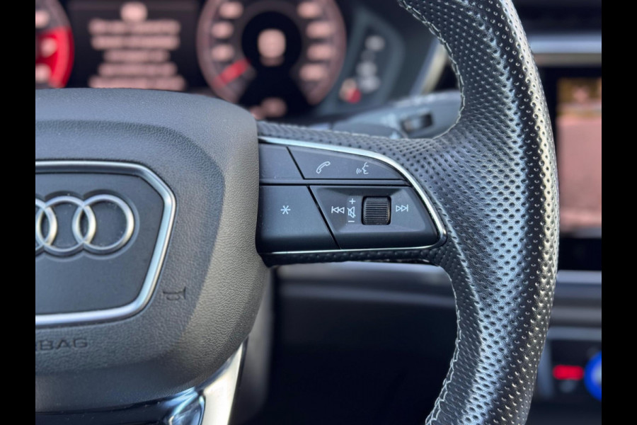 Audi Q3 35 TFSI 3xS-Line Matrix/Keyless/Camera