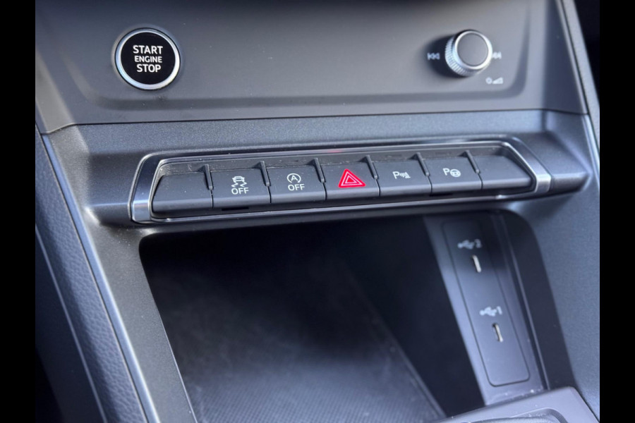 Audi Q3 35 TFSI 3xS-Line Matrix/Keyless/Camera